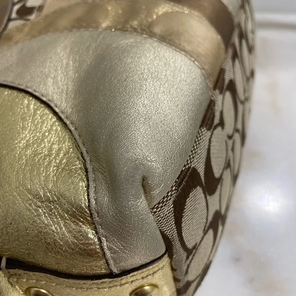 Coach Carly Gold Patchwork Shoulder Bag F14005 EUC - Picture 7 of 15